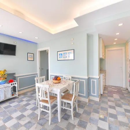 Bed & Breakfast Belgodere Di Mezzavia