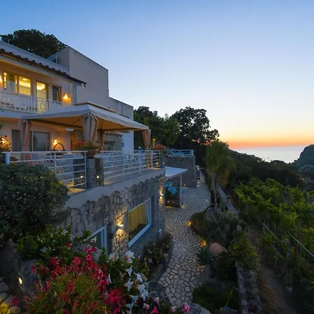 Bed & Breakfast Belgodere Di Mezzavia Lacco Ameno (Isola d'Ischia)